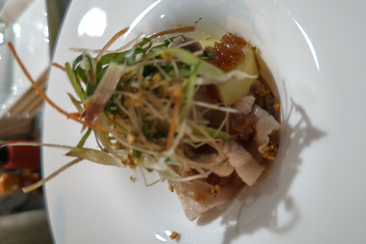 北海道産放牧豚肩ローススライス500g
