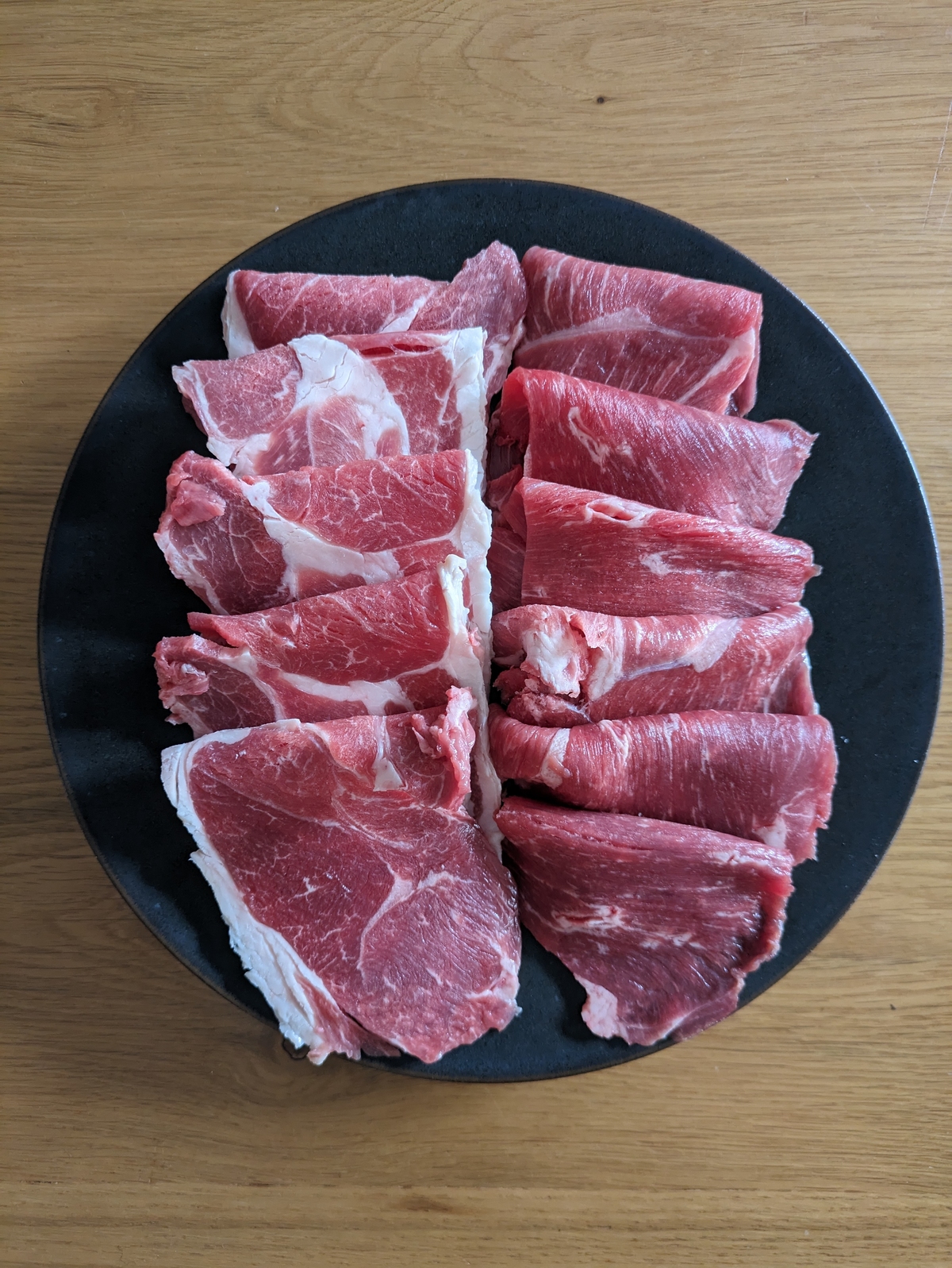 豪産放牧牧草仔羊　<BR>もも肉2mmスライス250g<BR>✨炒め物、鍋など日常的に！